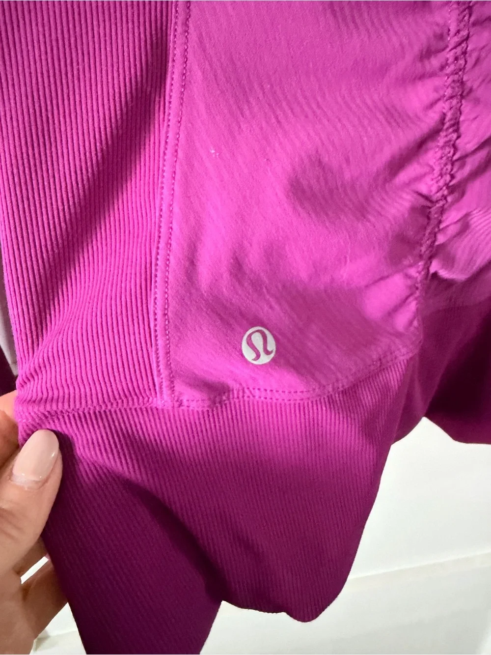 lululemon athletica Fuchsia Hooded Zip Jacket